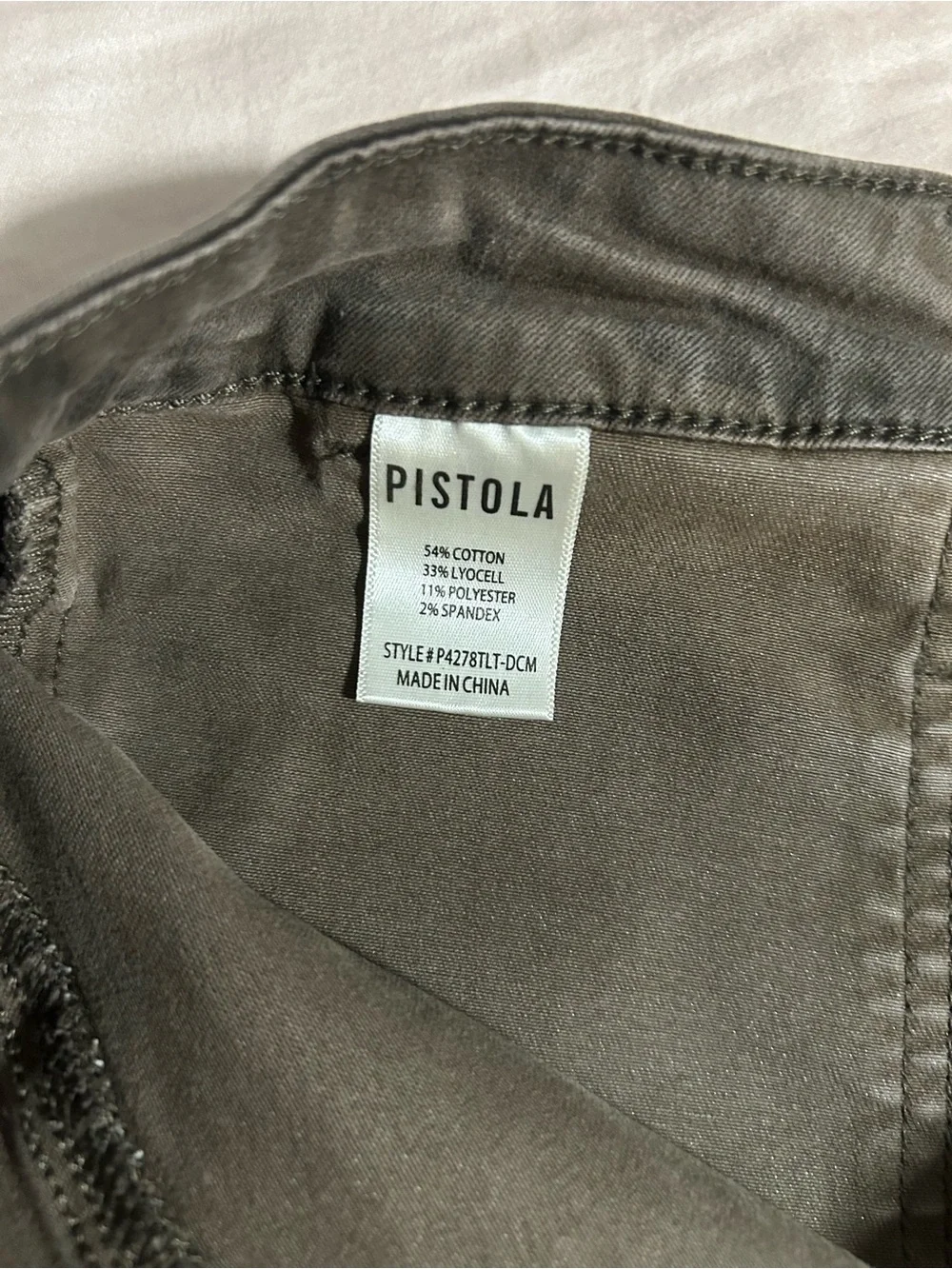 Pistola Hannah Camo Cargo Shorts Size 30